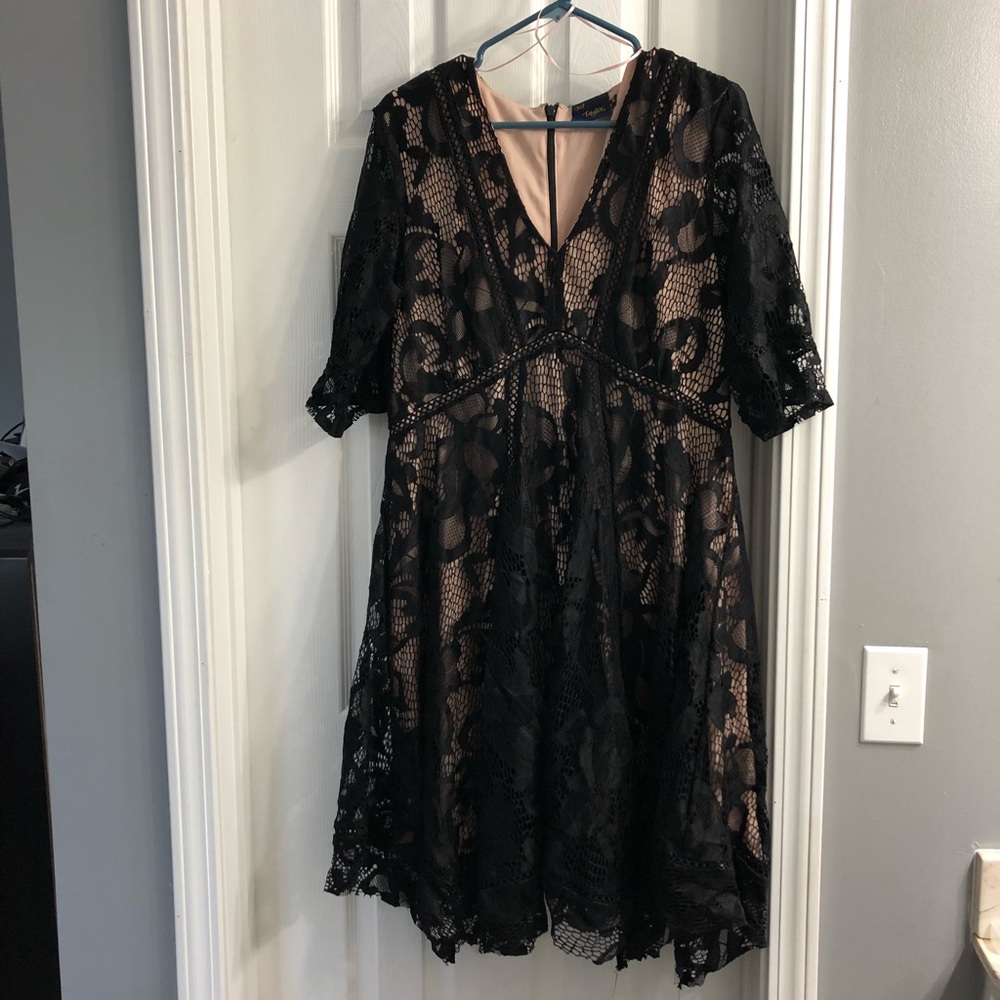 Maternity dress